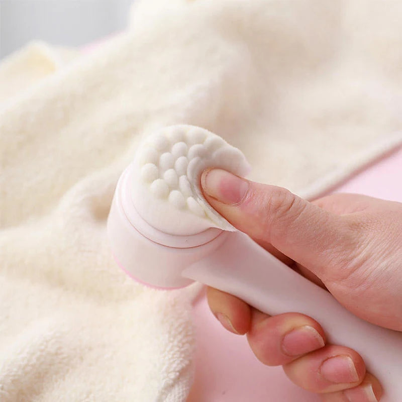 3D double-sided silicone facial cleansing brush by amzzon.store with textured surfaces for gentle face exfoliation and deep pore cleaning.