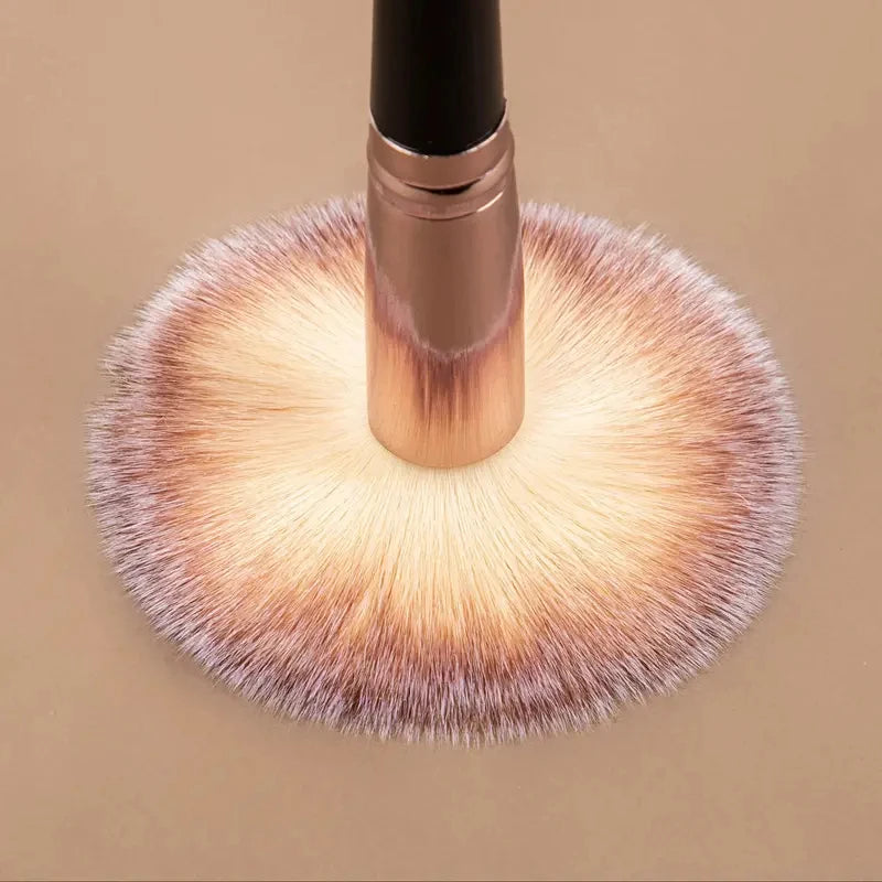 Set of professional makeup brushes including foundation, eyeshadow, concealer, blush, and kabuki brushes by amzzonstore.
